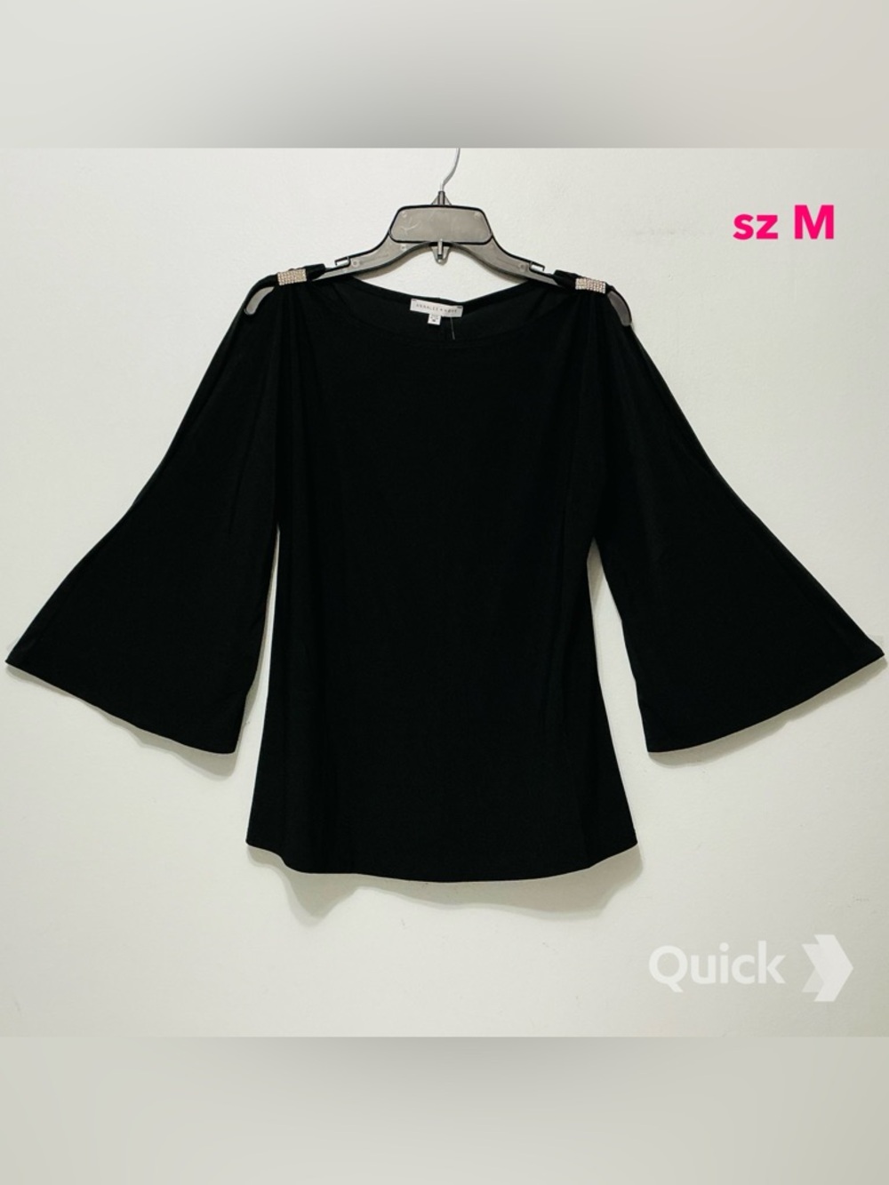 sz M - NWT Annalee + Hope Cold Shoulder Blouse